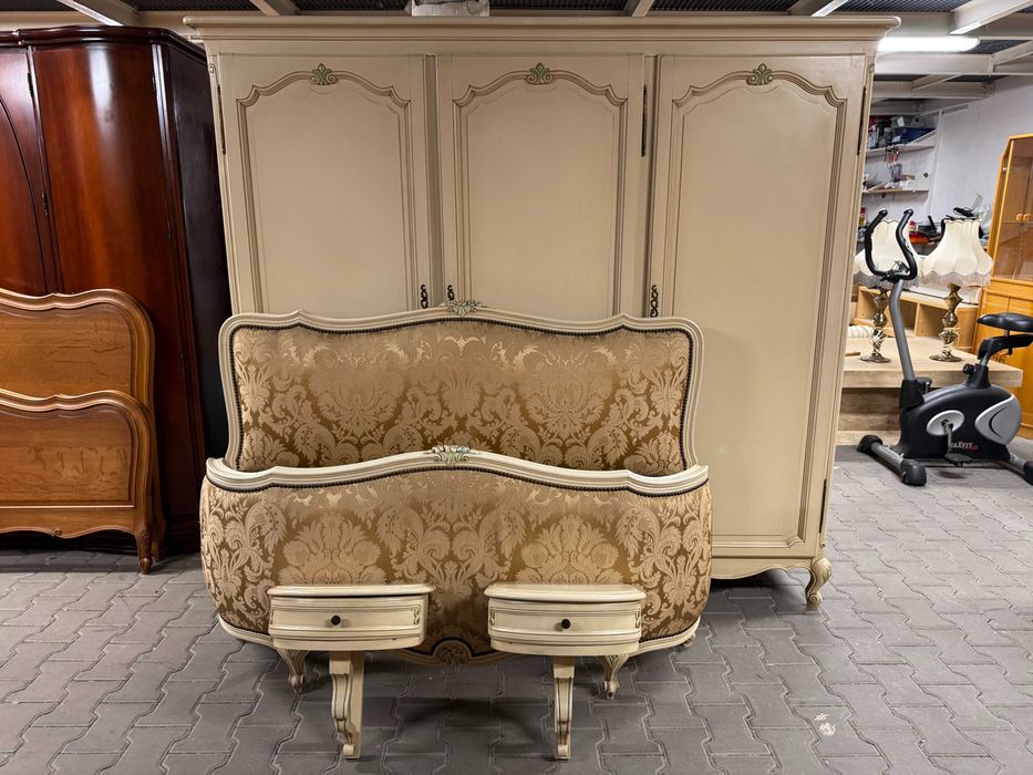 Sypialnia Ludwik ivory trzydrzwiowa szafa łóżko szafki nocne dąb