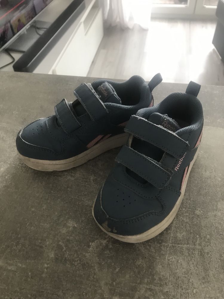 Buty Reebok rozmiar 25, bardzo ładne