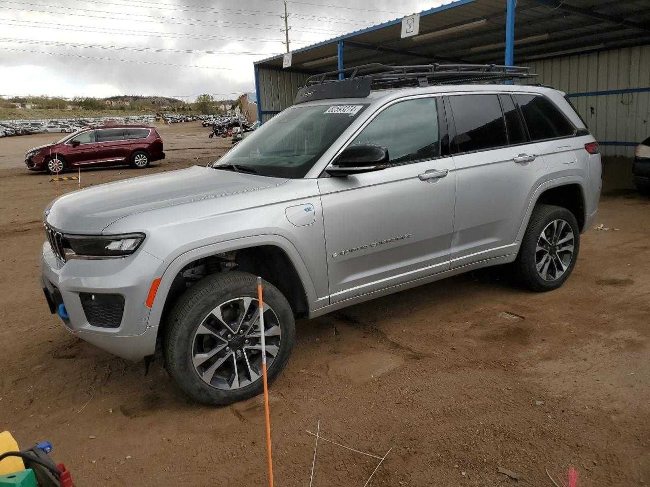 Плагін гібрид JEEP GRAND CHEROKEE OVERLAND 4XE 2022 року