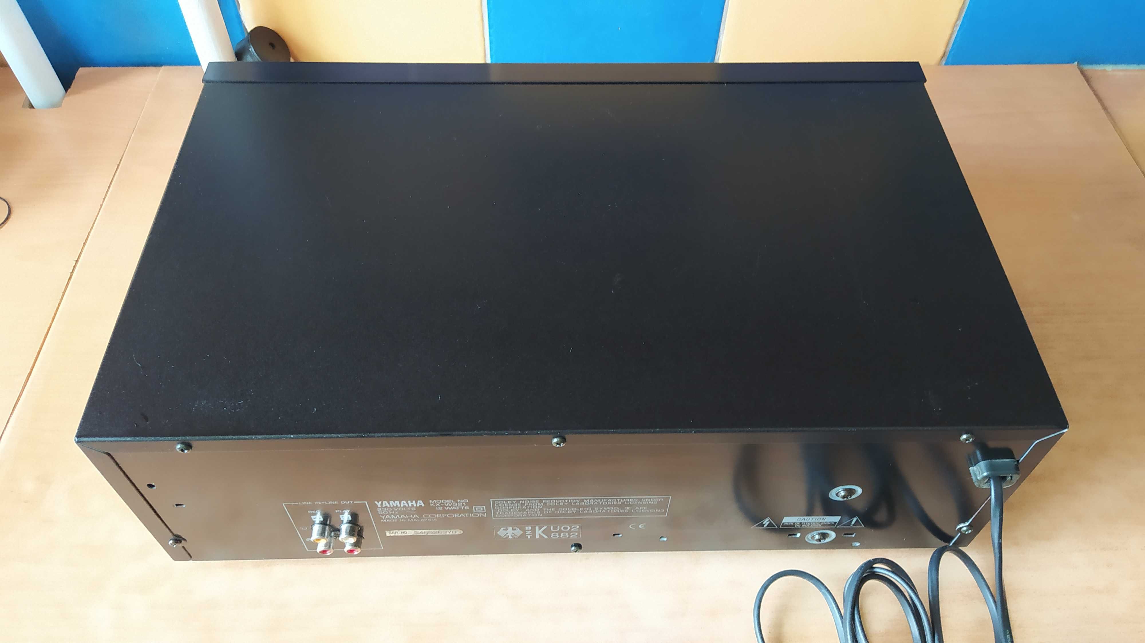 Кассетная дека Yamaha KX-W321
Auto Reverse Double Cassette Deck