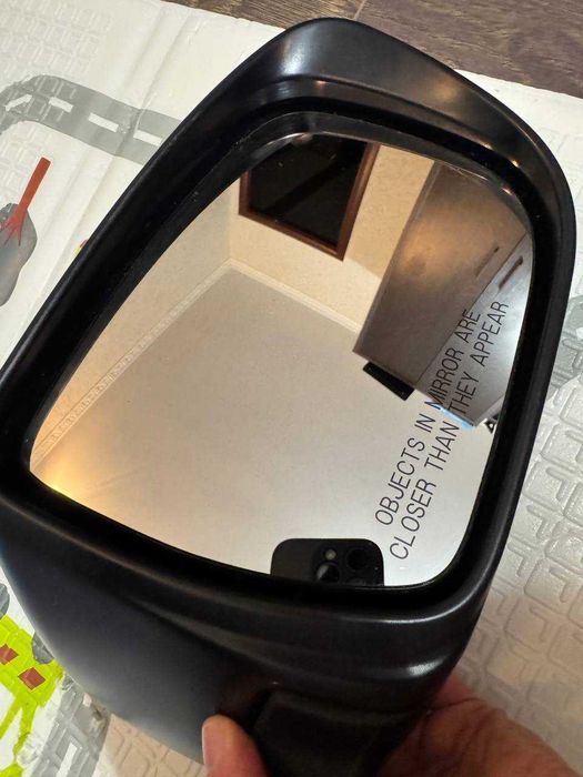 Дзеркало бокове праве Nissan Rogue 14-20с подворотником 5 пинов