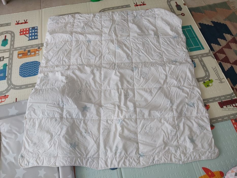 Colcha/ edredão fino berço Ikea