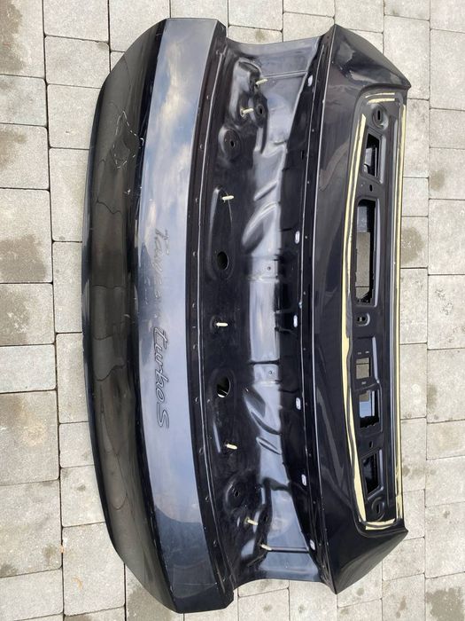 Porsche taycan 9j1 кришка багажніка