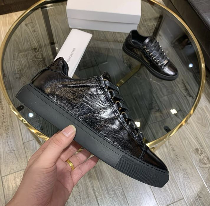 Balenciaga Arena size 45
