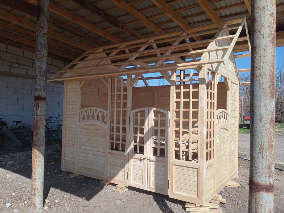 Виготовлення виробів з дерева(двері,альтанки,столи,ліжка,лавки,буди)