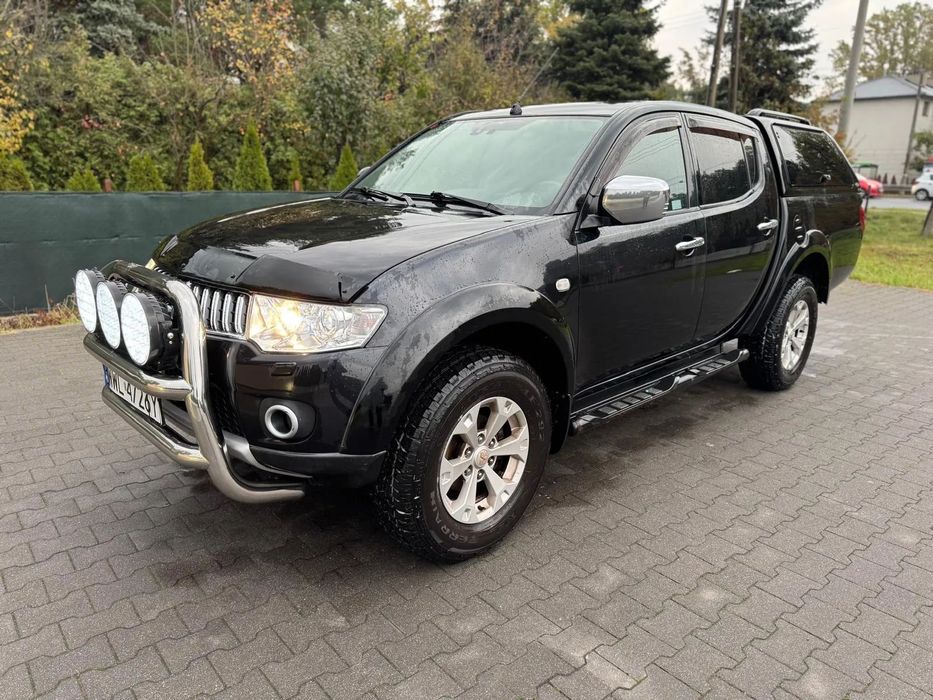 Mitsubishi L200 Dobry stan.