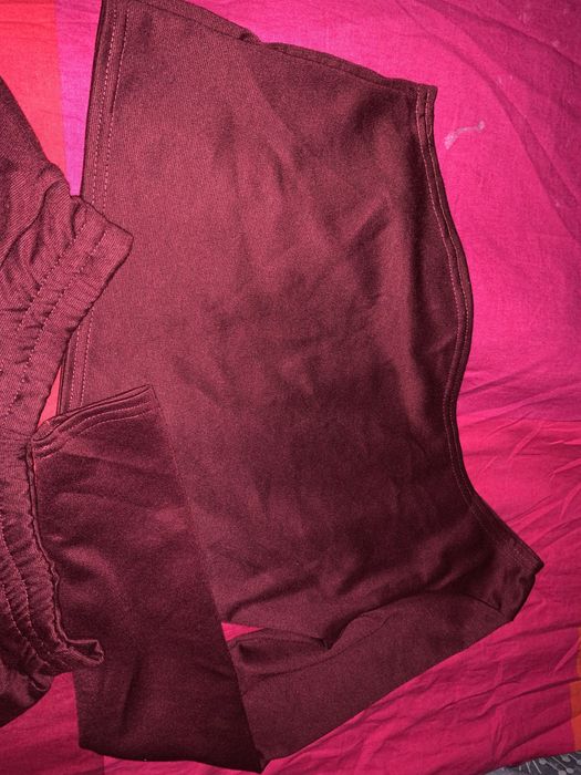 Жіночий костюм