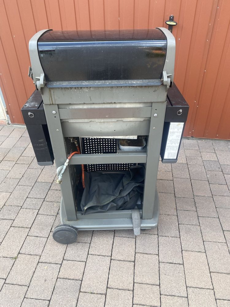 Grill gazowy firmy Weber