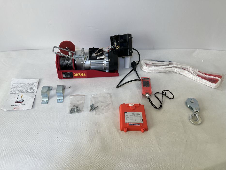 Wciągnik elektryczny 220V pa 200