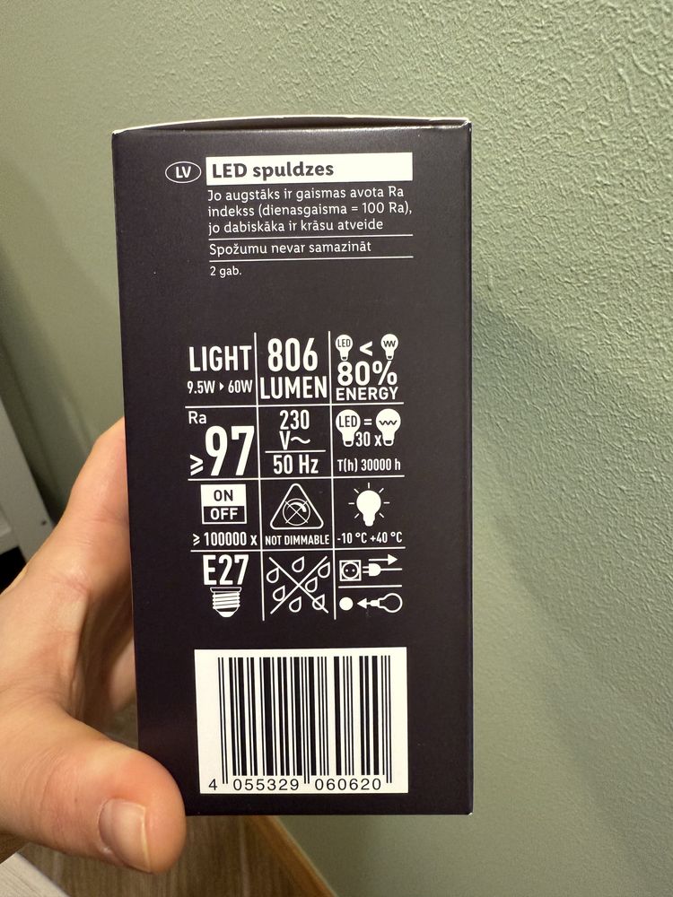 Żarówki LED (2 szt.) livarno LED 806lm nowe