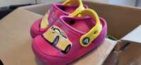 crocs, crocsy, klapki c7 (rozmiar 22-23) mac queen cruz ramirez