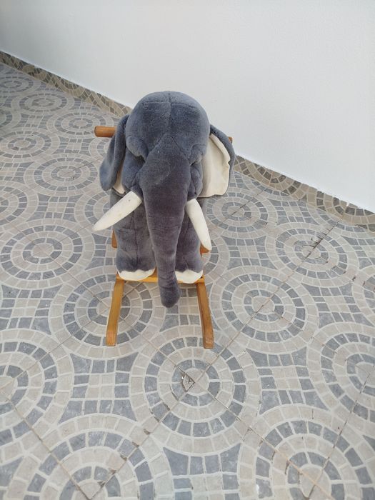 Baloiço elefante