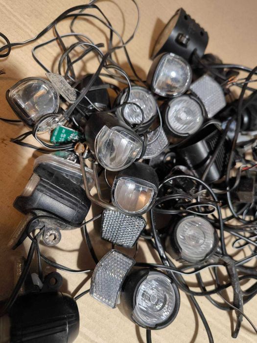 Передняя фара велосипеда