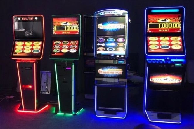automaty do gier obudowy Apollo black Apex Kajot Hot spot