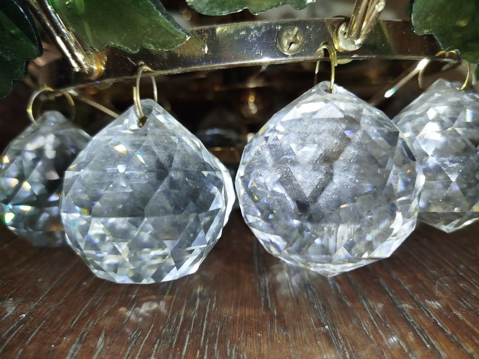 Люстра новая, не использовалась