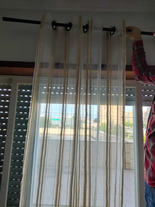 Cortinas em bom estado