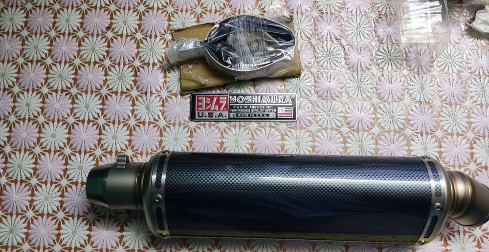 Труба,прямоток,глушитель,глушник,вихлопна мото карбон 370мм