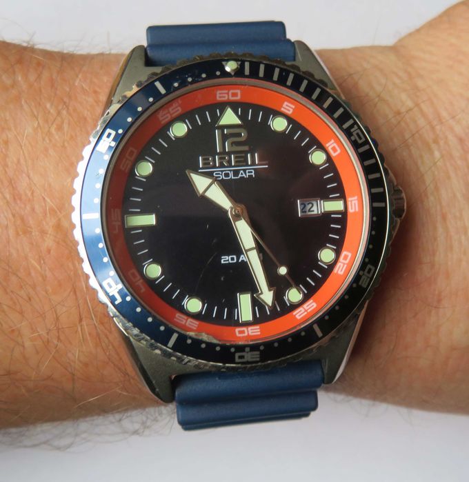 zegarek diver  wr 200  solar