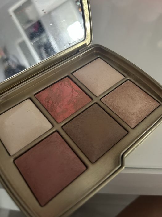 Hourglass dragon paleta paletka do konturowania twarzy smok ambient