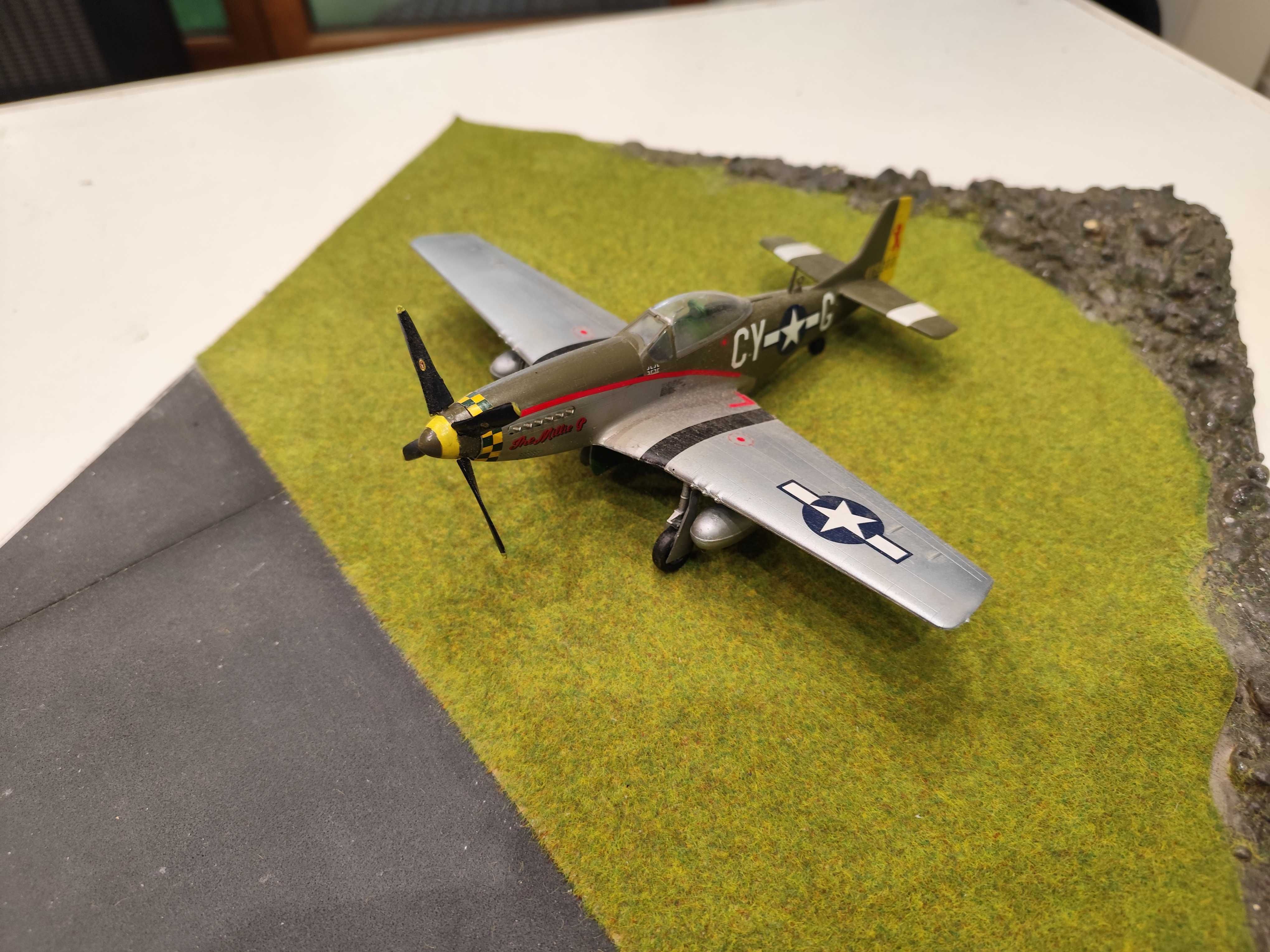 Model samolotu P51 D MUSTANG