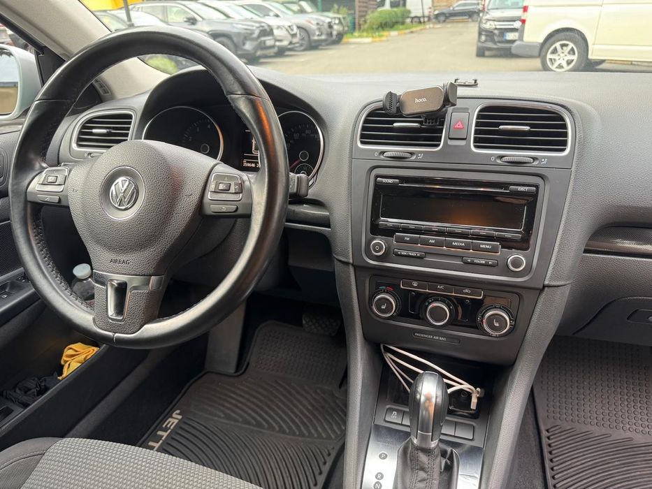 Volkswagen Jetta 2014