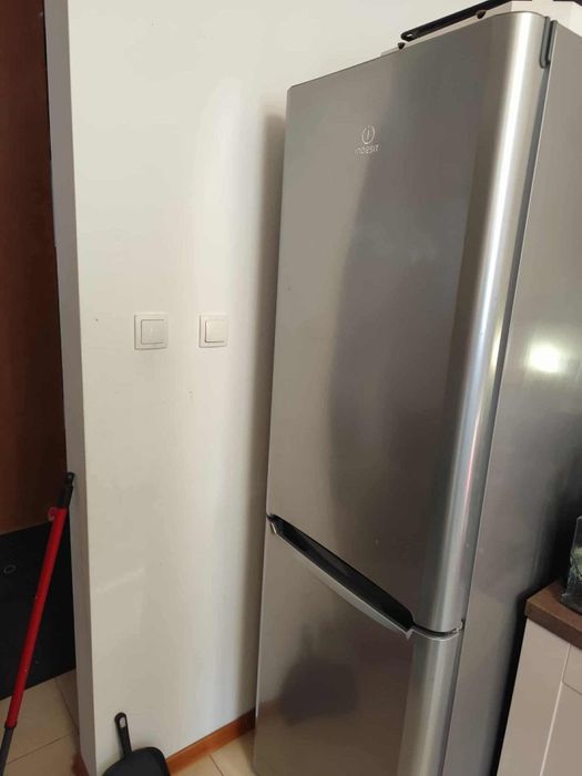 Lodówka - Indesit