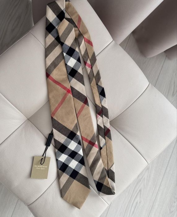 Burberry краватка