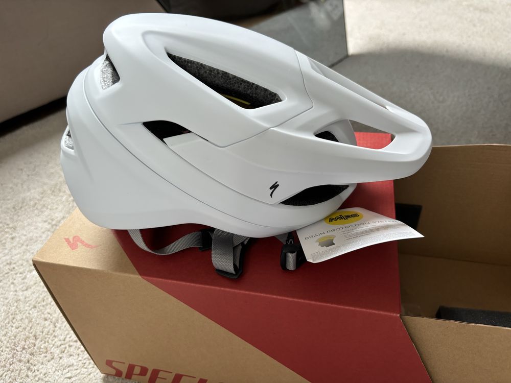 Specialized Camber kask rowerowy 51-56cm Mips