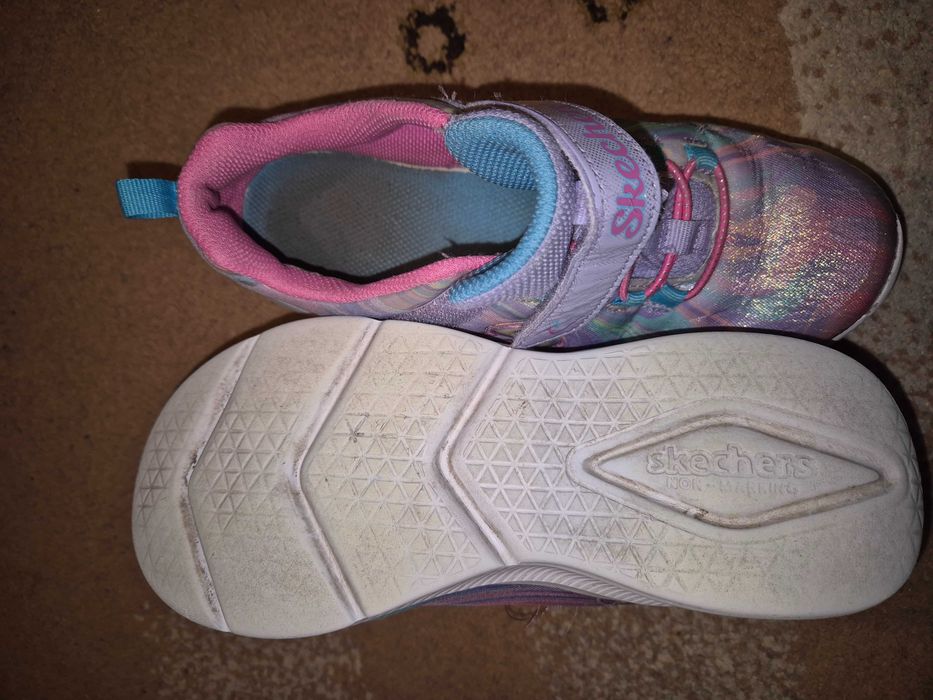 Skechersy dziewczęce rozmiar 34