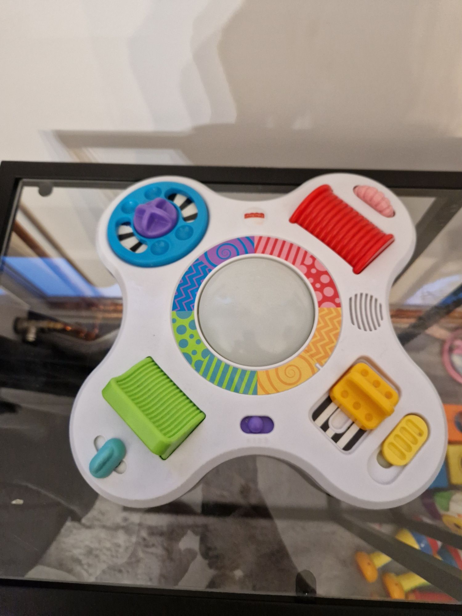 Muzyczne centrum zabaw Fisher Price