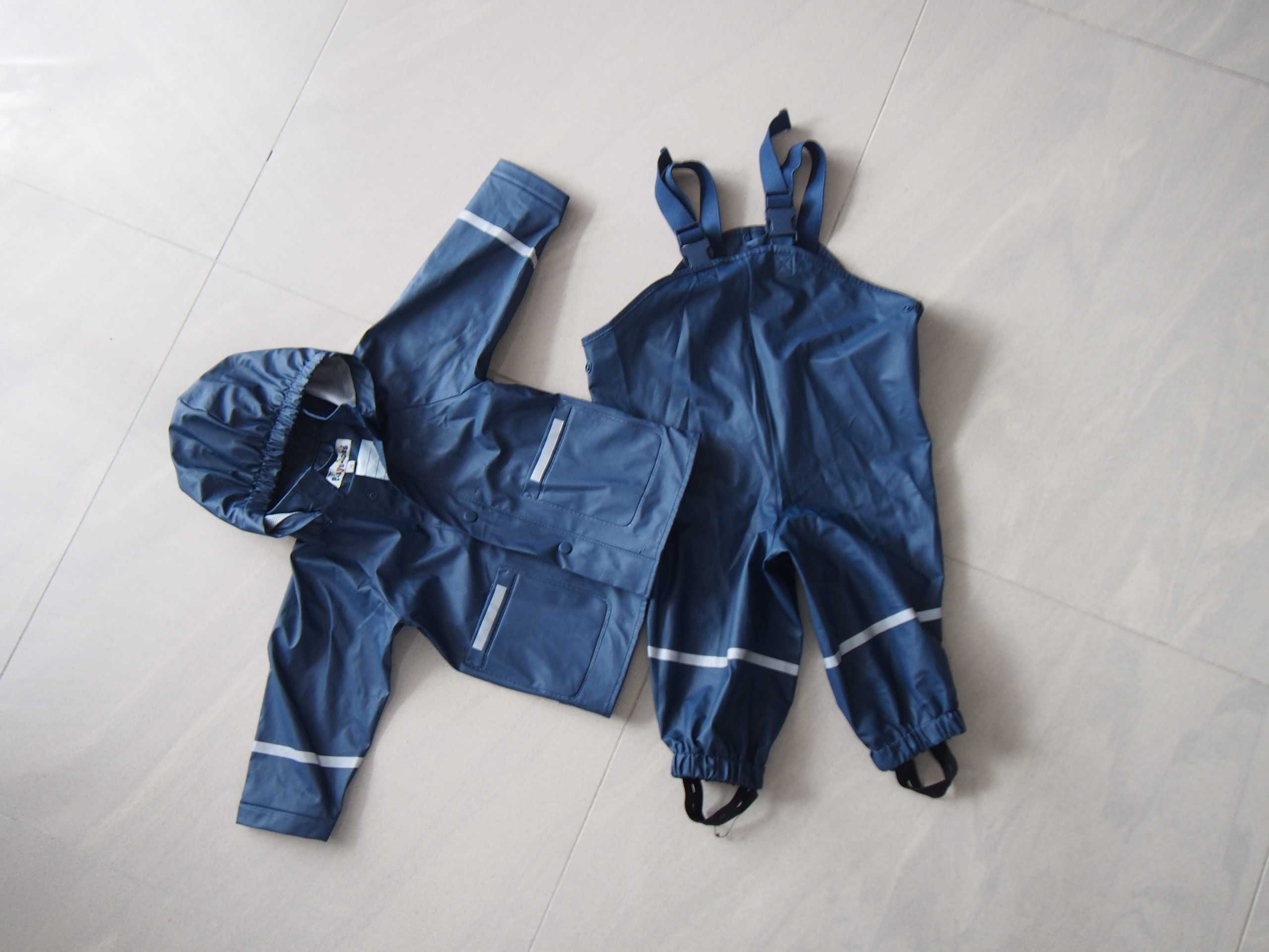 Spodnie przeciwdeszczowe 74 cm + kurtka kpl