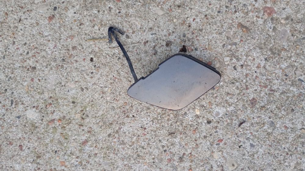 Suzuki Swift MK7 zaślepka haka holowniczego 10-13 zce