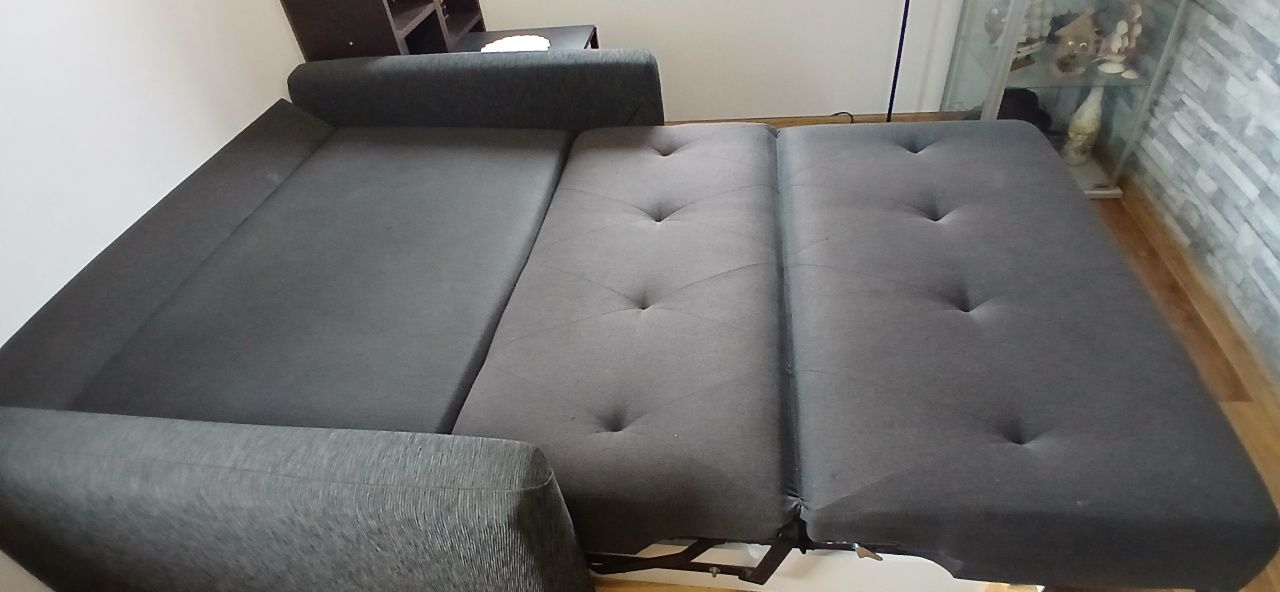 Sofa dwuosobowa rozkładana