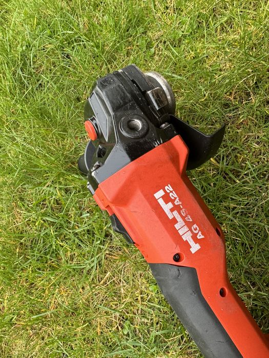 Akumulatorowa szlifierka kątowa HILTI AG 4S-A22