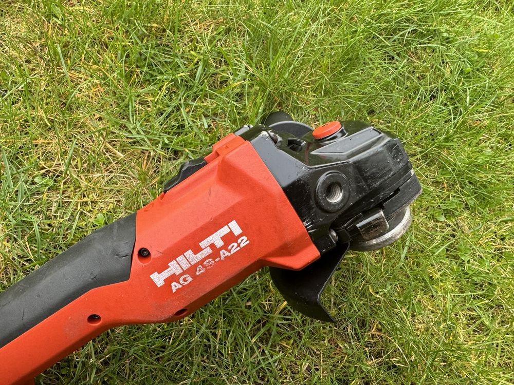 Akumulatorowa szlifierka kątowa HILTI AG 4S-A22