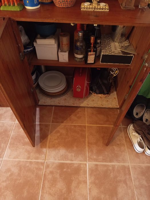 Vendo móvel feito á mão com moldura