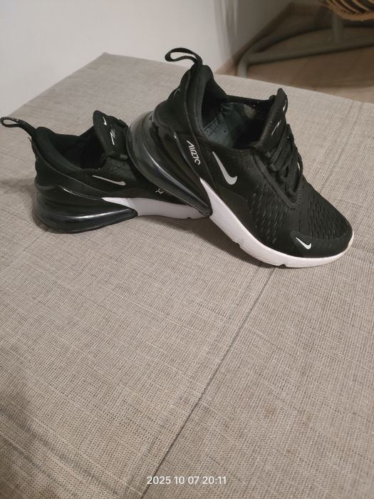 Nike Air Max 270 czarne rozmiar 36,5