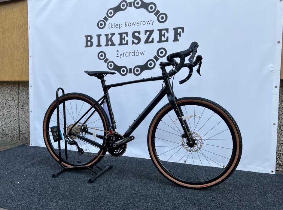 Wyprzedaż Nowy GRAVEL FUJI JARI 1.1 28" Shimano GRX 2x11 Hydraulika