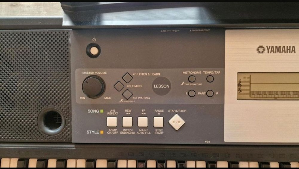 Синтезатор Yamaha ypt 230