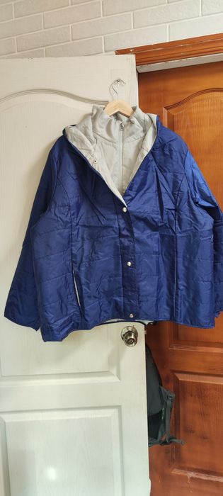 Легка осіння куртка 62 розмір