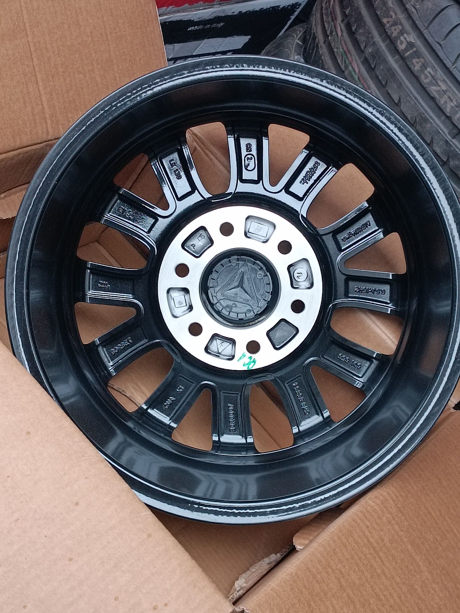 Диски mercedes sprinter 906/907 crefler 6x130r16 borbet оригінал
