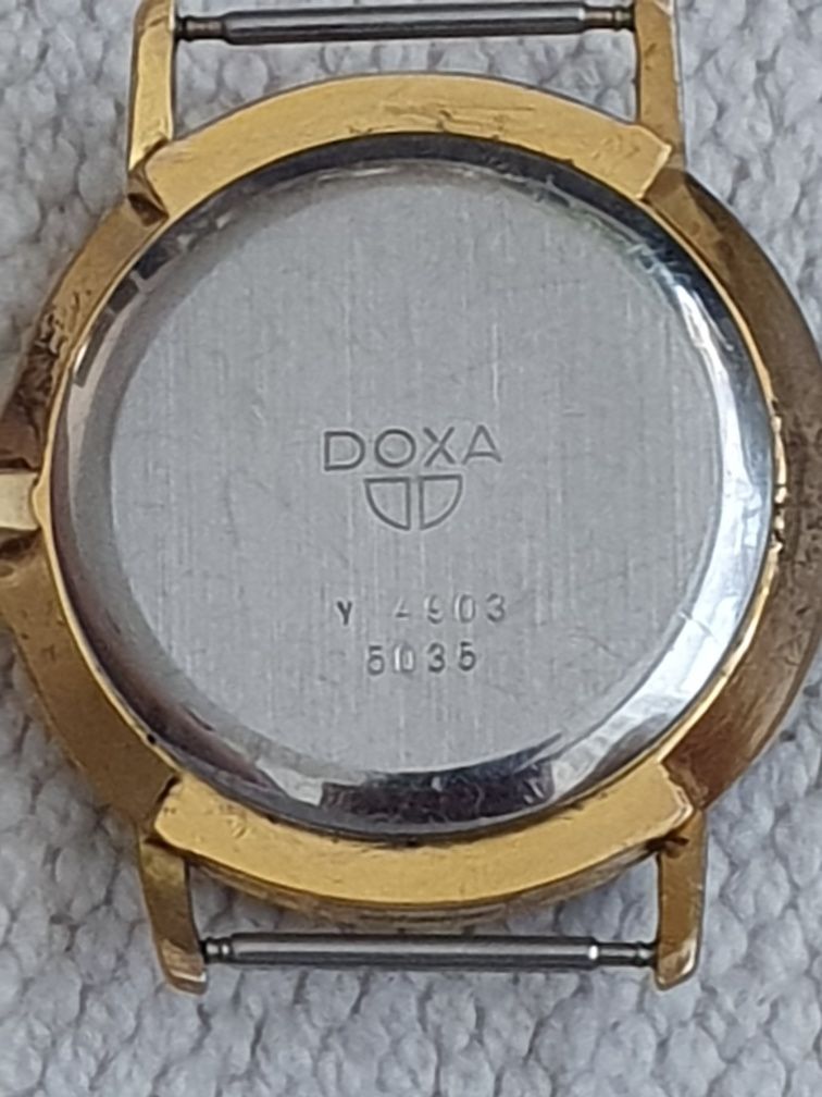 Zegarek Doxa z datownikiem do naprawy.