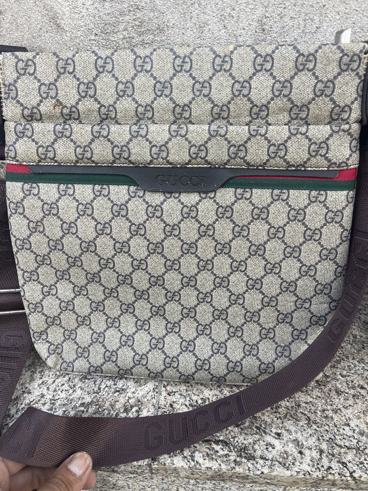 3 bolsas  gucci - louis vuitton