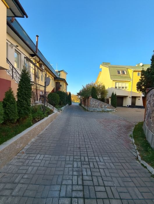 ОРЕНДА ПЕРША ЗДАЧА 2-кім. квартири, Можна з песиком !!!