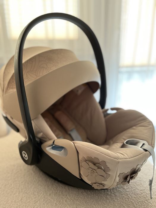 Fotelik samochodowy Cloud Z i-Size + nowa wkładka noworodkowa