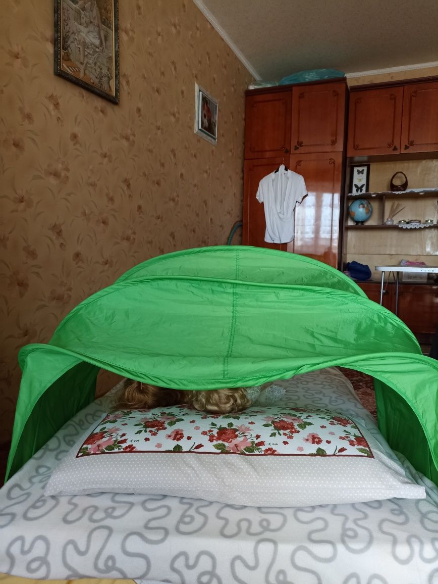 Продаю палатку на детскую кровать.
