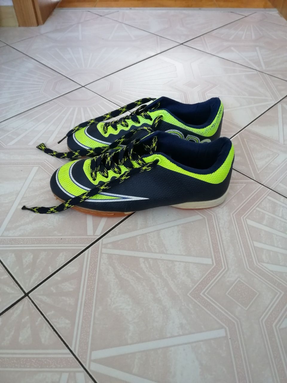 Buty Sport rozmiar 38