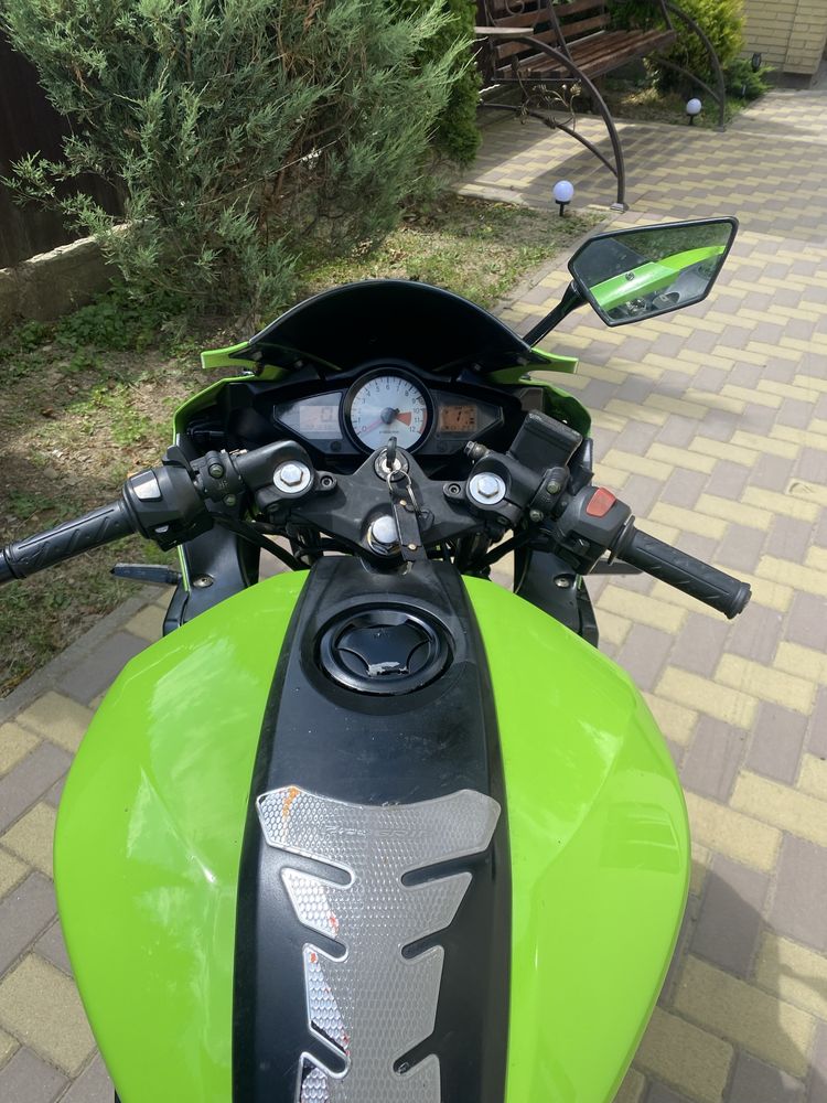 Продам Viper r1 250