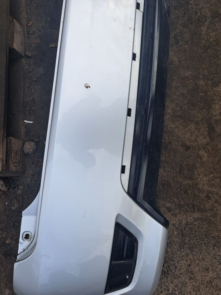 Ford fiesta mk6 st150 zderzak tył tylni dyfuzor