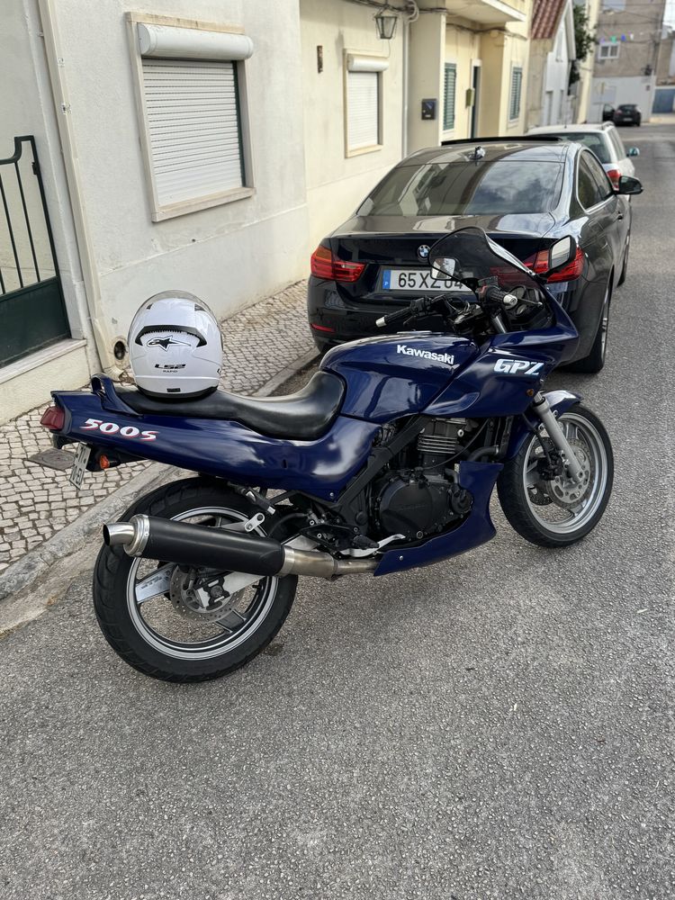Vendo pois tem alguma coisa no motor no qual nao quero mexer com isso